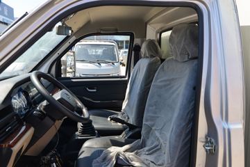 ������Խ��X7 ������ 1.6L 105���� CNG 3.685�׵�����ʽС��ͼƬ