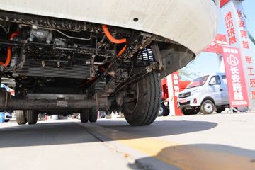 ������Խ��D5EV ������ 3.5T 3.995�׵��Ŵ��綯��դʽ΢��55.64kWhͼƬ