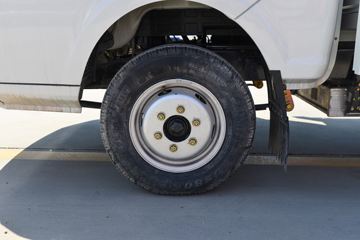 ������Խ��D5EV ������ 3.5T 3.995�׵��Ŵ��綯��դʽ΢��55.64kWhͼƬ