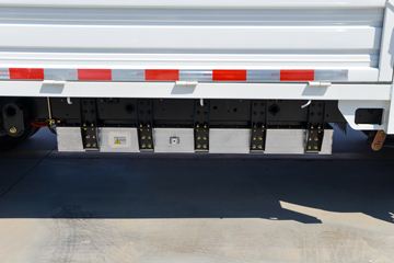 ������Խ��D5EV ������ 3.5T 3.995�׵��Ŵ��綯��դʽ΢��55.64kWhͼƬ