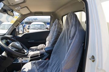 ������Խ��D5EV ������ 3.5T 3.995�׵��Ŵ��綯��դʽ΢��55.64kWhͼƬ