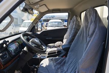 ������Խ��D5EV ������ 3.5T 3.995�׵��Ŵ��綯��դʽ΢��55.64kWhͼƬ