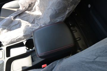 ������Խ��D5EV ������ 3.5T 3.995�׵��Ŵ��綯��դʽ΢��55.64kWhͼƬ