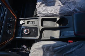 ������Խ��D5EV ������ 3.5T 3.995�׵��Ŵ��綯��դʽ΢��55.64kWhͼƬ