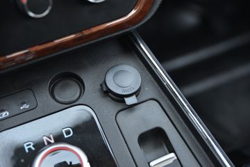 ������Խ��D5EV ������ 3.5T 3.995�׵��Ŵ��綯��դʽ΢��55.64kWhͼƬ