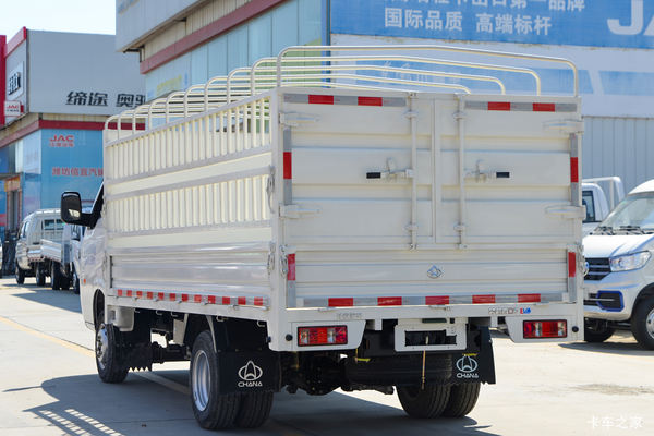 购跨越者D5EV电动载货车 享高达1.4万优惠