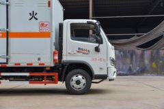 福田奥铃M卡 142马力 4X2 易燃液体厢式运输车(楚飞牌)