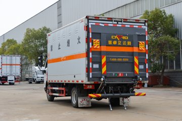 福田奥铃底盘&nbsp;液化气体运输车外观图片