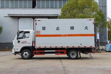 福田奥铃底盘&nbsp;液化气体运输车外观图片