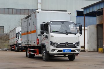 福田奥铃M卡 142马力 4X2 易燃液体厢式运输车(楚飞牌)