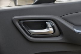 福田奥铃底盘&nbsp;液化气体运输车驾驶室图片