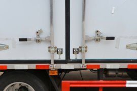 福田奥铃底盘&nbsp;液化气体运输车上装图片