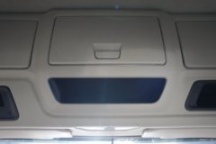 东风柳汽乘龙H7pro 400马力 6X2  AMT自动档 9.6米冷藏车