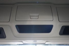 乘龙H7pro&nbsp;冷藏车驾驶室图片