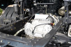 乘龙H7pro&nbsp;冷藏车底盘图片