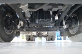 乘龙HK&nbsp;牵引车底盘                                                图片