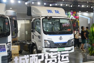 东风柳汽乘龙L2V 标载版 气刹 4.165米单排插电式增程混合动力厢式轻卡 盟固利14.01kWh
