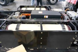 乘龙L2V&nbsp;电动载货车底盘图片