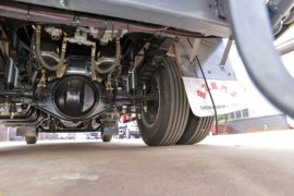 重汽HOWO轻卡底盘&nbsp;爆破器材运输车底盘图片