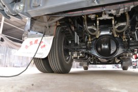 重汽HOWO轻卡底盘&nbsp;爆破器材运输车底盘图片