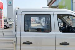 购新豹T3载货车 享高达0.1万优惠
