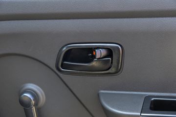 ������Խ �±�T3 ��ֵ������� 1.4L 103���� ���� 2.22��˫������С��(������)ͼƬ