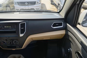 ������Խ �±�T3 ��ֵ������� 1.4L 103���� ���� 2.22��˫������С��(������)ͼƬ