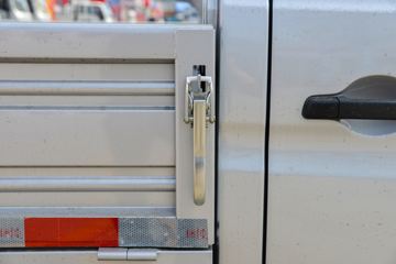 ������Խ �±�T3 ��ֵ������� 1.4L 103���� ���� 2.22��˫������С��(������)ͼƬ