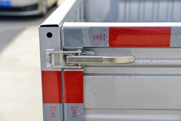 ������Խ �±�T3 ��ֵ������� 1.4L 103���� ���� 2.22��˫������С��(������)ͼƬ