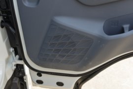 江铃底盘&nbsp;爆破器材运输车驾驶室图片