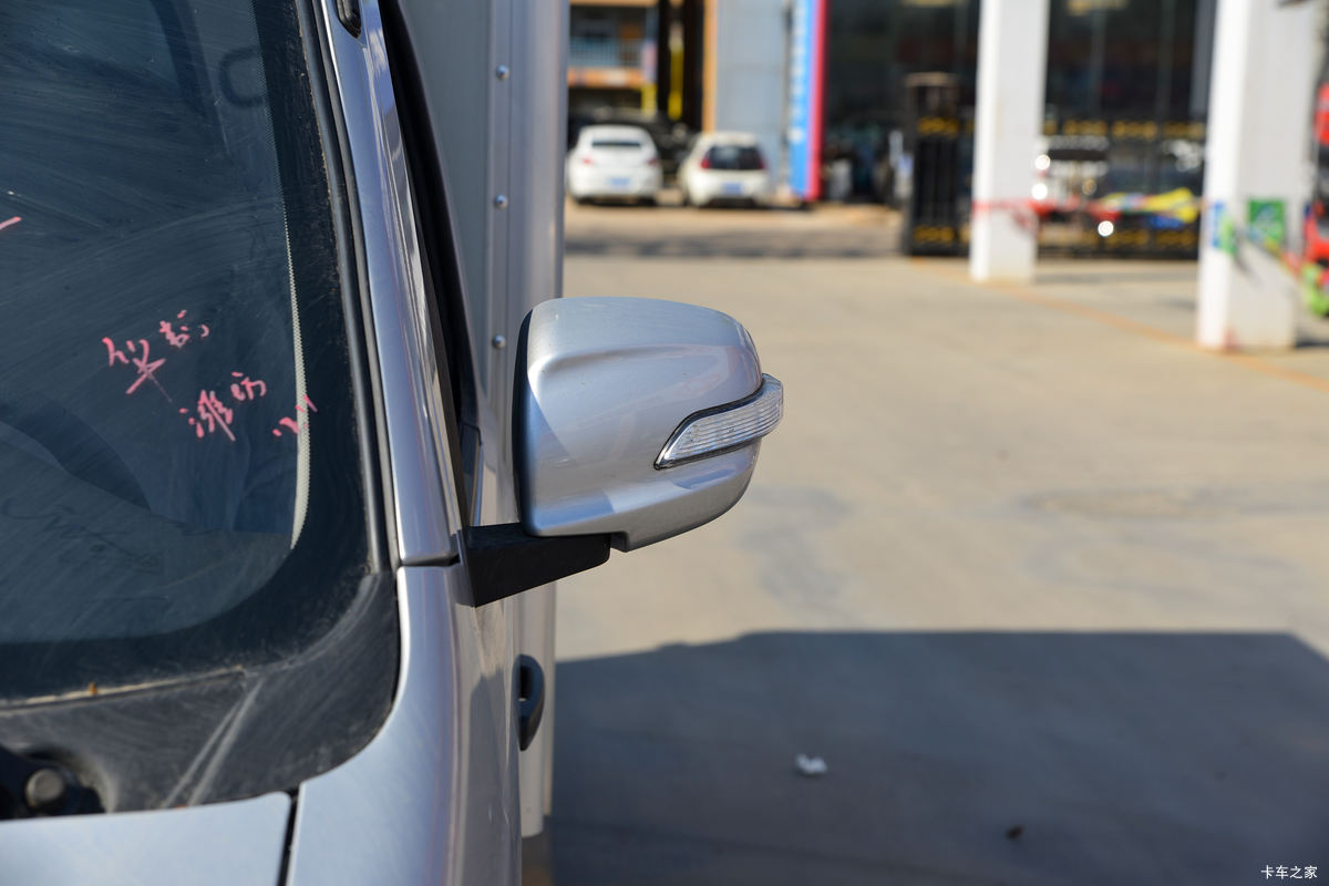 Խ ±T3 1.6L 122 5 3.04׵ʽ΢                                                