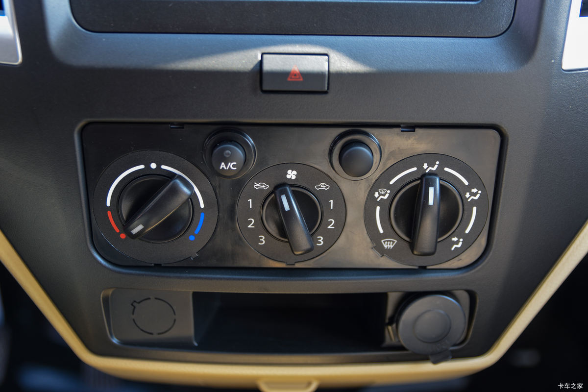 Խ ±T3 1.6L 122 5 3.04׵ʽ΢ʻ                                               