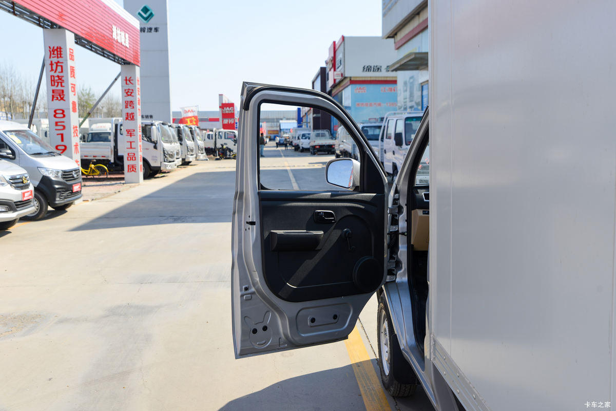 Խ ±T3 1.6L 122 5 3.04׵ʽ΢ʻ                                               