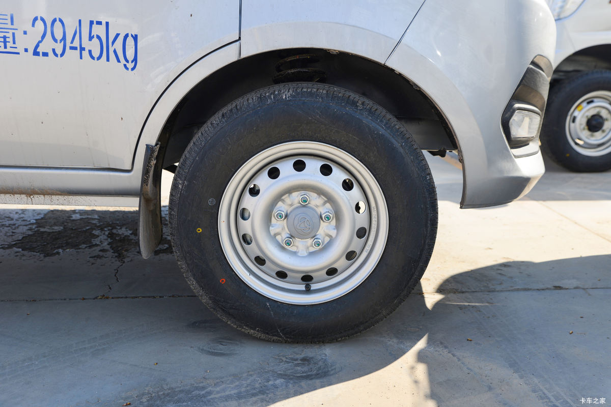 Խ ±T3 1.6L 122 5 3.04׵ʽ΢                                                