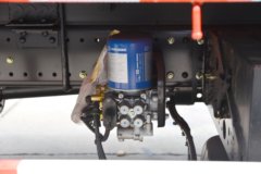 东风天锦KR 210马力 4x2 6.8米气瓶运输车(楚飞牌)