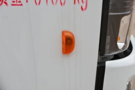 东风多利卡底盘&nbsp;爆破器材运输车外观图片