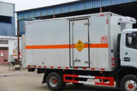 东风多利卡底盘&nbsp;爆破器材运输车上装图片