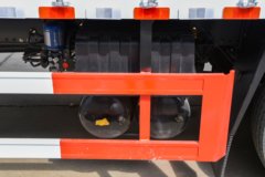 东风天锦KR 260马力 6X2 9.6米易燃液体厢式运输车(楚飞牌)