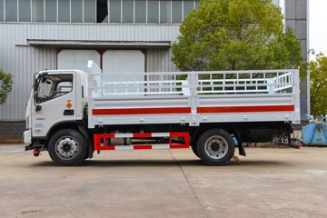 福田欧马可底盘&nbsp;爆破器材运输车外观图片