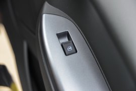 福田欧马可底盘&nbsp;爆破器材运输车驾驶室图片