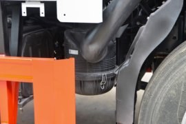 福田欧马可底盘&nbsp;爆破器材运输车底盘图片