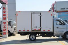 长安跨越王X1 122马力 4X2 汽油 2.96米冷藏车(新外观)