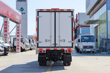 跨越王X1&nbsp;冷藏车外观图片