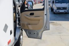 长安跨越王X1 122马力 4X2 汽油 2.96米冷藏车(新外观)