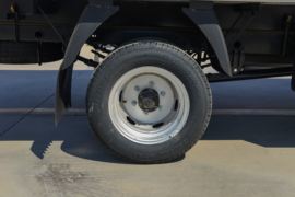 跨越王X1&nbsp;冷藏车底盘图片