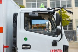 东风多利卡底盘&nbsp;爆破器材运输车外观图片