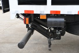 东风商用车底盘&nbsp;爆破器材运输车上装图片