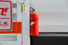 中国重汽 汕德卡C5H 250马力 4X2 6.8米气瓶运输车(楚飞牌)