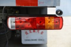 中国重汽 汕德卡C5H 250马力 4X2 6.8米气瓶运输车(楚飞牌)