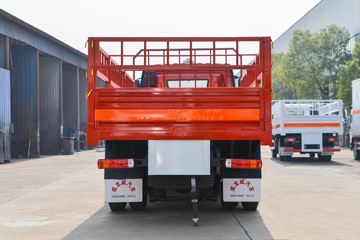 一汽解放底盘&nbsp;爆破器材运输车外观图片